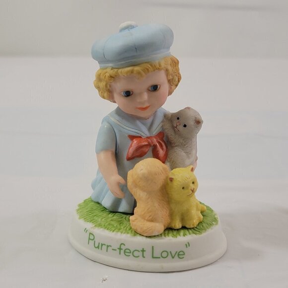 AVON Tender Memories Porcelain Dog & Cat Friends - Picture 9 of 16